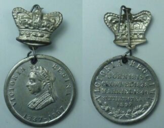 Victoria Diamond Jubilee medal with crown pin