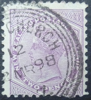 New Zealand SG202 2d mauve 1882