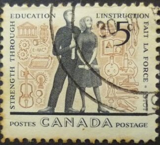 Canada 1962 SG522 5 cents black & brown